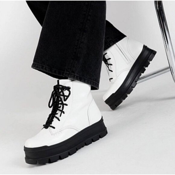 Ugg Sidnee Waterproof Platform Lace Up Combat Boots Shearling White Leather US 6 - Picture 1 of 14